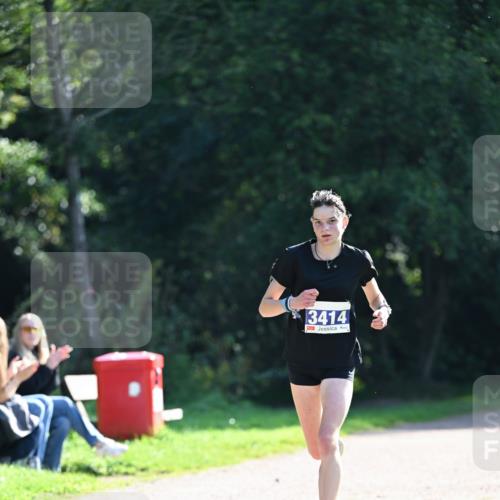 27.09.2026 - 35. Volkslauf durch das schöne Alstertal Dr. Thomas Lammeyer http://msf.ph/oto/10570071 27.09.2026 11:09:15 Laufen 3414 meine-sportfotos.de
