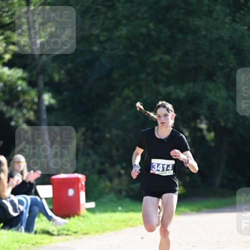 27.09.2026 - 35. Volkslauf durch das schöne Alstertal Dr. Thomas Lammeyer http://msf.ph/oto/10570072 27.09.2026 11:09:15 Laufen 3414 meine-sportfotos.de