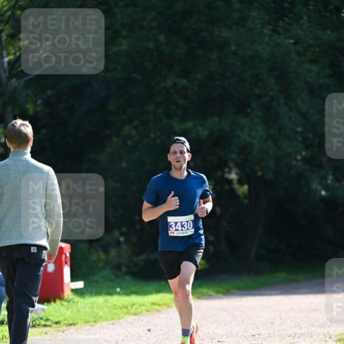 27.09.2026 - 35. Volkslauf durch das schöne Alstertal Dr. Thomas Lammeyer http://msf.ph/oto/10570084 27.09.2026 11:09:20 Laufen 3430 meine-sportfotos.de