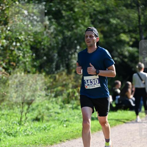 27.09.2026 - 35. Volkslauf durch das schöne Alstertal Dr. Thomas Lammeyer http://msf.ph/oto/10570097 27.09.2026 11:09:22 Laufen 3430 meine-sportfotos.de