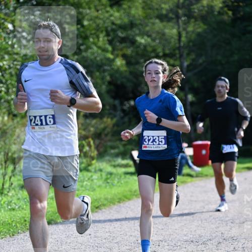 27.09.2026 - 35. Volkslauf durch das schöne Alstertal Dr. Thomas Lammeyer http://msf.ph/oto/10570143 27.09.2026 11:09:56 Laufen 2416, 3235 meine-sportfotos.de