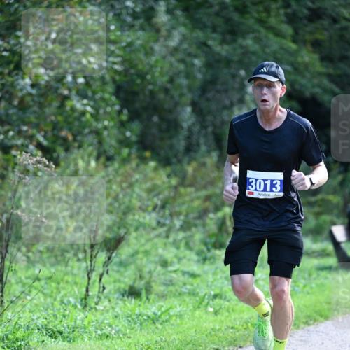 27.09.2026 - 35. Volkslauf durch das schöne Alstertal Dr. Thomas Lammeyer http://msf.ph/oto/10570180 27.09.2026 11:10:15 Laufen 3013 meine-sportfotos.de