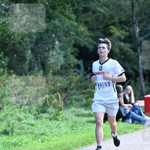 27.09.2026 - 35. Volkslauf durch das schöne Alstertal Dr. Thomas Lammeyer http://msf.ph/oto/10570189 27.09.2026 11:10:28 Laufen 3353 meine-sportfotos.de