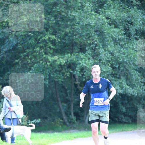 27.09.2026 - 35. Volkslauf durch das schöne Alstertal Dr. Thomas Lammeyer http://msf.ph/oto/10570204 27.09.2026 11:10:59 Laufen 3202 meine-sportfotos.de