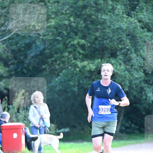 27.09.2026 - 35. Volkslauf durch das schöne Alstertal Dr. Thomas Lammeyer http://msf.ph/oto/10570212 27.09.2026 11:11:00 Laufen 3202 meine-sportfotos.de