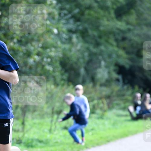 27.09.2026 - 35. Volkslauf durch das schöne Alstertal Dr. Thomas Lammeyer http://msf.ph/oto/10570258 27.09.2026 11:11:13 Laufen  meine-sportfotos.de