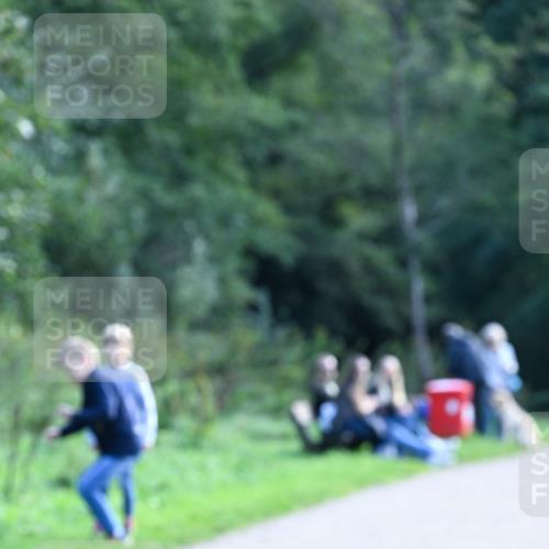 27.09.2026 - 35. Volkslauf durch das schöne Alstertal Dr. Thomas Lammeyer http://msf.ph/oto/10570259 27.09.2026 11:11:13 Laufen  meine-sportfotos.de