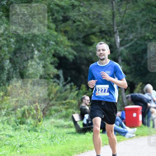27.09.2026 - 35. Volkslauf durch das schöne Alstertal Dr. Thomas Lammeyer http://msf.ph/oto/10570356 27.09.2026 11:12:16 Laufen 3277 meine-sportfotos.de