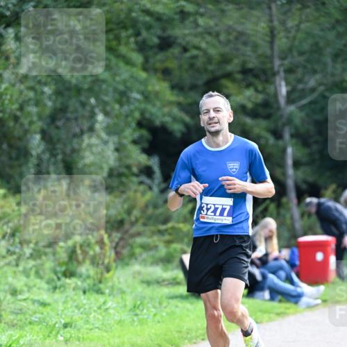 27.09.2026 - 35. Volkslauf durch das schöne Alstertal Dr. Thomas Lammeyer http://msf.ph/oto/10570358 27.09.2026 11:12:16 Laufen 3277 meine-sportfotos.de