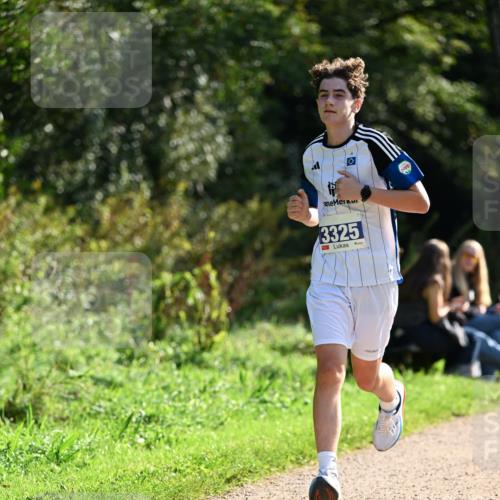 27.09.2026 - 35. Volkslauf durch das schöne Alstertal Dr. Thomas Lammeyer http://msf.ph/oto/10570411 27.09.2026 11:12:58 Laufen 3325 meine-sportfotos.de