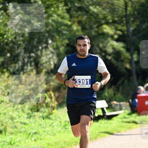 27.09.2026 - 35. Volkslauf durch das schöne Alstertal Dr. Thomas Lammeyer http://msf.ph/oto/10570657 27.09.2026 11:14:40 Laufen 3391 meine-sportfotos.de