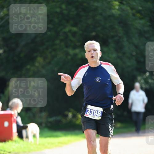 27.09.2026 - 35. Volkslauf durch das schöne Alstertal Dr. Thomas Lammeyer http://msf.ph/oto/10570847 27.09.2026 11:15:54 Laufen 3398 meine-sportfotos.de