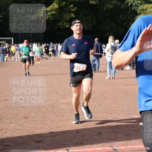 27.09.2026 - 35. Volkslauf durch das schöne Alstertal Strokosch-Dieckow http://msf.ph/oto/10571053 27.09.2026 12:19:02 Ziel 1627, 2153, 2493, 2964 meine-sportfotos.de