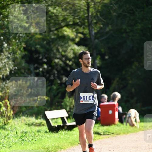 27.09.2026 - 35. Volkslauf durch das schöne Alstertal Dr. Thomas Lammeyer http://msf.ph/oto/10571074 27.09.2026 11:17:04 Laufen 3184 meine-sportfotos.de