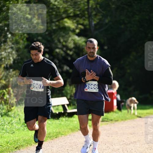 27.09.2026 - 35. Volkslauf durch das schöne Alstertal Dr. Thomas Lammeyer http://msf.ph/oto/10571109 27.09.2026 11:17:14 Laufen 3967, 3966 meine-sportfotos.de