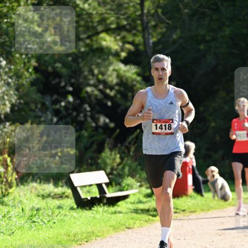 27.09.2026 - 35. Volkslauf durch das schöne Alstertal Dr. Thomas Lammeyer http://msf.ph/oto/10571173 27.09.2026 11:17:40 Laufen 1418 meine-sportfotos.de