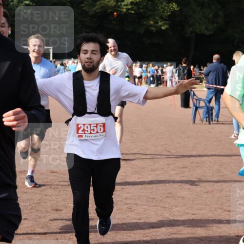 27.09.2026 - 35. Volkslauf durch das schöne Alstertal Strokosch-Dieckow http://msf.ph/oto/10571229 27.09.2026 12:19:14 Ziel 1580, 1621, 1665, 2283, 2454, 2956 meine-sportfotos.de