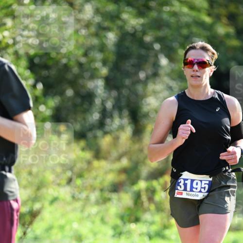27.09.2026 - 35. Volkslauf durch das schöne Alstertal Dr. Thomas Lammeyer http://msf.ph/oto/10571295 27.09.2026 11:18:17 Laufen 3195 meine-sportfotos.de