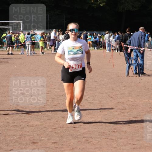 27.09.2026 - 35. Volkslauf durch das schöne Alstertal Strokosch-Dieckow http://msf.ph/oto/10571301 27.09.2026 12:19:28 Ziel 2007, 2507 meine-sportfotos.de