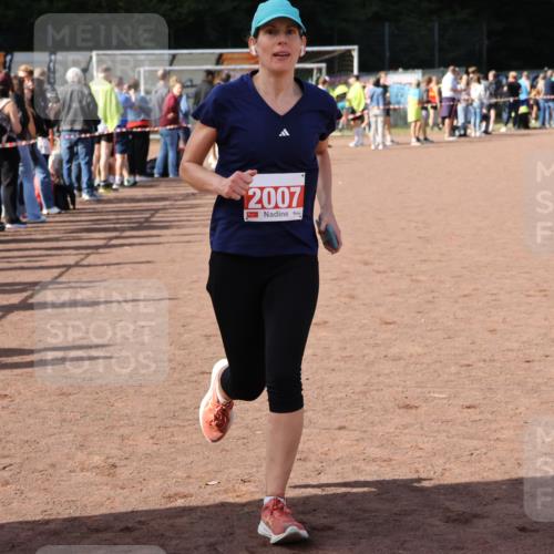 27.09.2026 - 35. Volkslauf durch das schöne Alstertal Strokosch-Dieckow http://msf.ph/oto/10571376 27.09.2026 12:19:29 Ziel 2007, 2507 meine-sportfotos.de