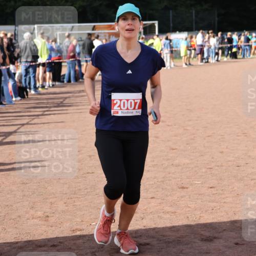 27.09.2026 - 35. Volkslauf durch das schöne Alstertal Strokosch-Dieckow http://msf.ph/oto/10571385 27.09.2026 12:19:30 Ziel 2007, 2507 meine-sportfotos.de