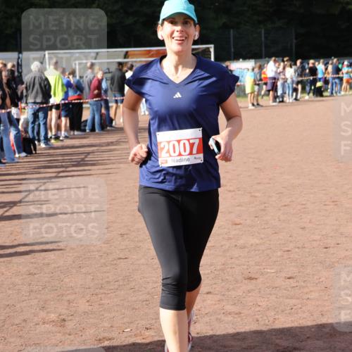 27.09.2026 - 35. Volkslauf durch das schöne Alstertal Strokosch-Dieckow http://msf.ph/oto/10571394 27.09.2026 12:19:30 Ziel 2007, 2507 meine-sportfotos.de
