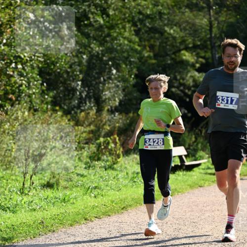 27.09.2026 - 35. Volkslauf durch das schöne Alstertal Dr. Thomas Lammeyer http://msf.ph/oto/10571473 27.09.2026 11:19:09 Laufen 15, 20, 3428, 3317 meine-sportfotos.de