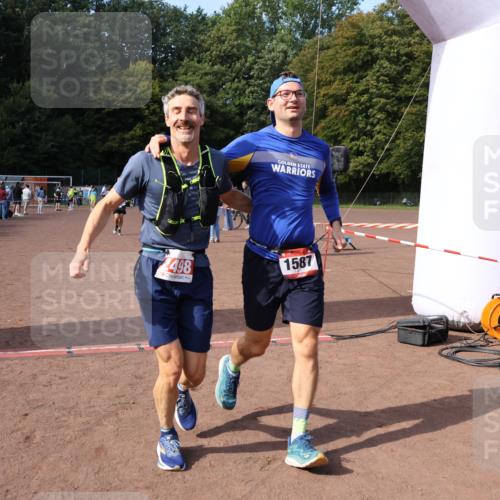 27.09.2026 - 35. Volkslauf durch das schöne Alstertal Strokosch-Dieckow http://msf.ph/oto/10571536 27.09.2026 12:19:52 Ziel 1587, 2051, 2498 meine-sportfotos.de