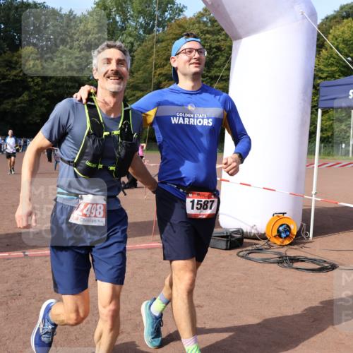 27.09.2026 - 35. Volkslauf durch das schöne Alstertal Strokosch-Dieckow http://msf.ph/oto/10571559 27.09.2026 12:19:52 Ziel 1587, 2051, 2498 meine-sportfotos.de
