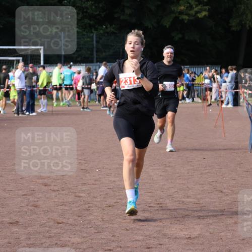 27.09.2026 - 35. Volkslauf durch das schöne Alstertal Strokosch-Dieckow http://msf.ph/oto/10571599 27.09.2026 12:20:11 Ziel 2313, 2505 meine-sportfotos.de
