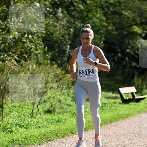 27.09.2026 - 35. Volkslauf durch das schöne Alstertal Dr. Thomas Lammeyer http://msf.ph/oto/10571707 27.09.2026 11:20:08 Laufen 3312 meine-sportfotos.de