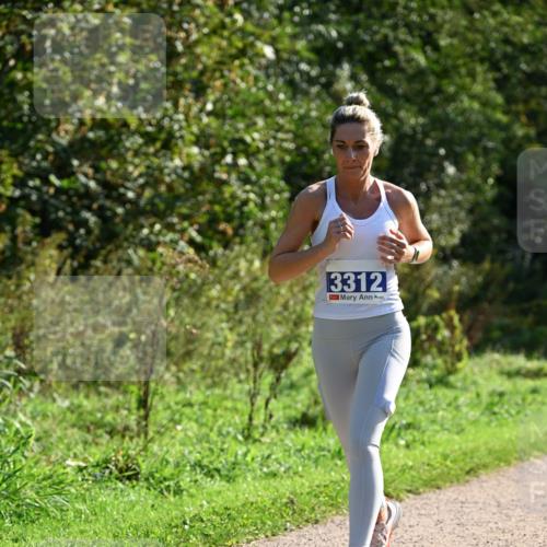 27.09.2026 - 35. Volkslauf durch das schöne Alstertal Dr. Thomas Lammeyer http://msf.ph/oto/10571711 27.09.2026 11:20:08 Laufen 3312 meine-sportfotos.de