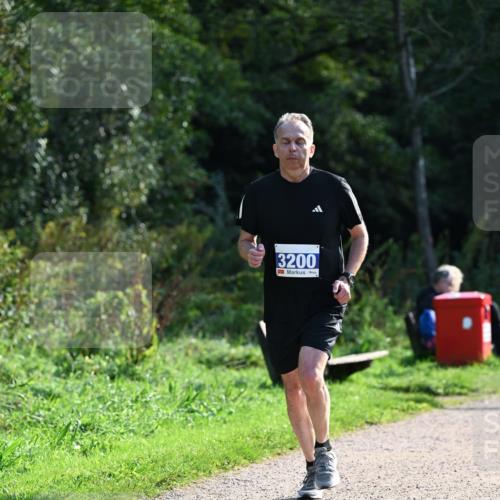 27.09.2026 - 35. Volkslauf durch das schöne Alstertal Dr. Thomas Lammeyer http://msf.ph/oto/10571787 27.09.2026 11:20:35 Laufen 3200 meine-sportfotos.de
