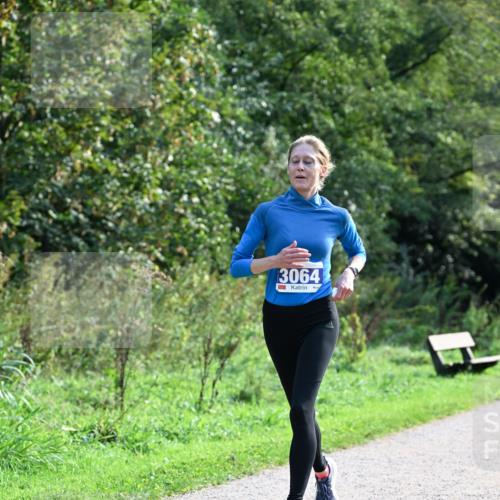 27.09.2026 - 35. Volkslauf durch das schöne Alstertal Dr. Thomas Lammeyer http://msf.ph/oto/10571816 27.09.2026 11:20:41 Laufen 3064 meine-sportfotos.de