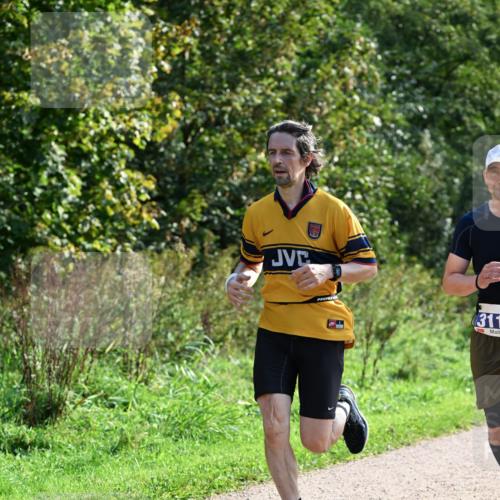 27.09.2026 - 35. Volkslauf durch das schöne Alstertal Dr. Thomas Lammeyer http://msf.ph/oto/10571880 27.09.2026 11:21:06 Laufen 311 meine-sportfotos.de