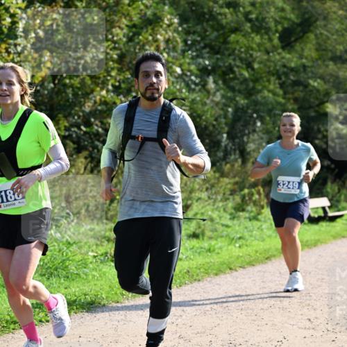 27.09.2026 - 35. Volkslauf durch das schöne Alstertal Dr. Thomas Lammeyer http://msf.ph/oto/10571911 27.09.2026 11:21:10 Laufen 3188, 3249 meine-sportfotos.de