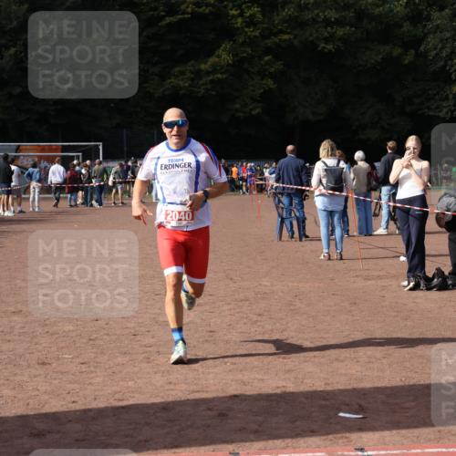 27.09.2026 - 35. Volkslauf durch das schöne Alstertal Strokosch-Dieckow http://msf.ph/oto/10572032 27.09.2026 12:21:06 Ziel 2040 meine-sportfotos.de