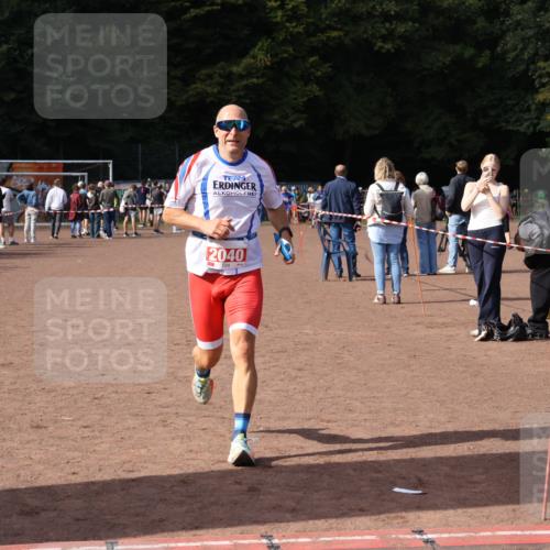 27.09.2026 - 35. Volkslauf durch das schöne Alstertal Strokosch-Dieckow http://msf.ph/oto/10572054 27.09.2026 12:21:07 Ziel 2040 meine-sportfotos.de
