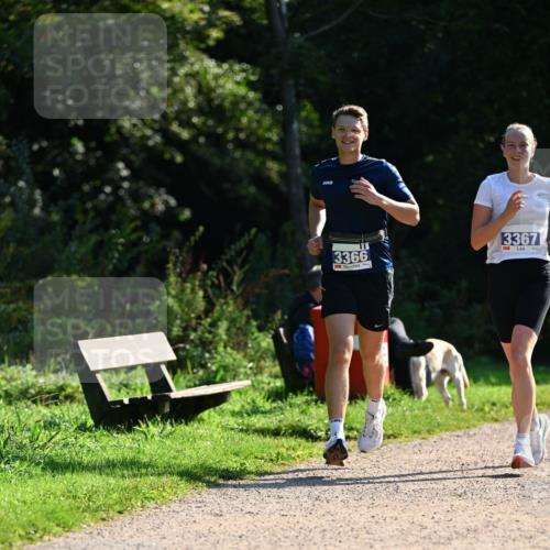 27.09.2026 - 35. Volkslauf durch das schöne Alstertal Dr. Thomas Lammeyer http://msf.ph/oto/10572077 27.09.2026 11:22:02 Laufen 3366, 3367 meine-sportfotos.de