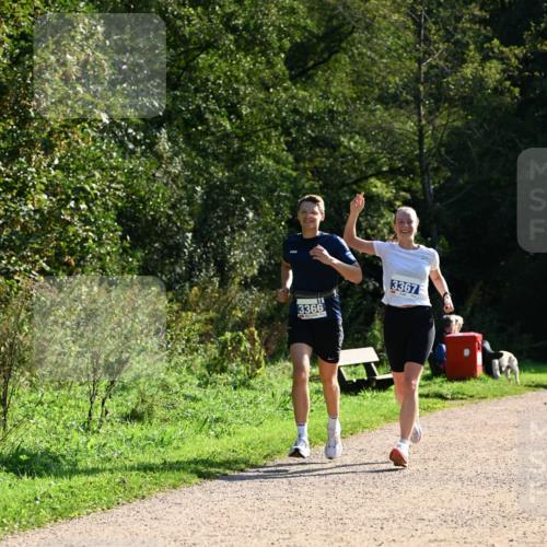 27.09.2026 - 35. Volkslauf durch das schöne Alstertal Dr. Thomas Lammeyer http://msf.ph/oto/10572101 27.09.2026 11:22:04 Laufen 3366, 3367 meine-sportfotos.de