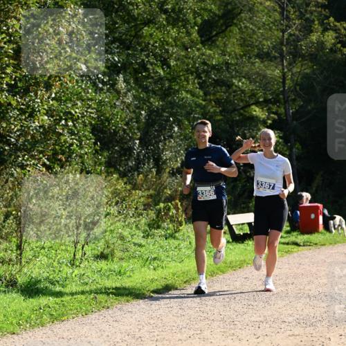 27.09.2026 - 35. Volkslauf durch das schöne Alstertal Dr. Thomas Lammeyer http://msf.ph/oto/10572102 27.09.2026 11:22:04 Laufen 3366, 3367 meine-sportfotos.de