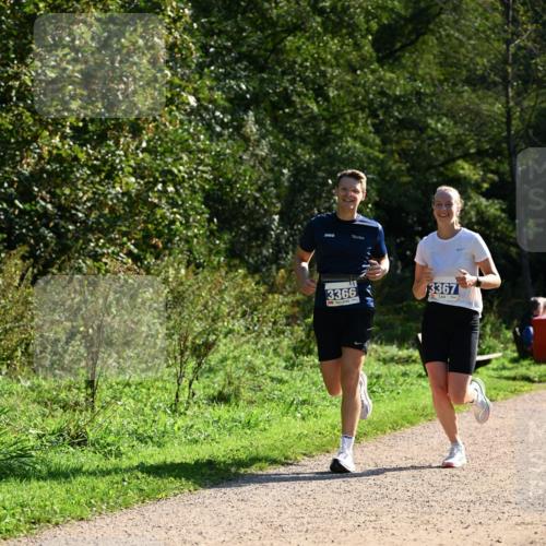 27.09.2026 - 35. Volkslauf durch das schöne Alstertal Dr. Thomas Lammeyer http://msf.ph/oto/10572106 27.09.2026 11:22:05 Laufen 3366, 3367 meine-sportfotos.de