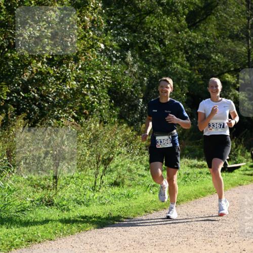 27.09.2026 - 35. Volkslauf durch das schöne Alstertal Dr. Thomas Lammeyer http://msf.ph/oto/10572107 27.09.2026 11:22:05 Laufen 3366, 3367 meine-sportfotos.de