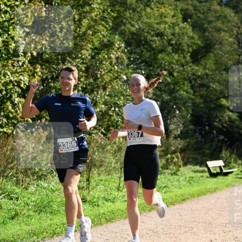 27.09.2026 - 35. Volkslauf durch das schöne Alstertal Dr. Thomas Lammeyer http://msf.ph/oto/10572117 27.09.2026 11:22:06 Laufen 3366, 3367 meine-sportfotos.de