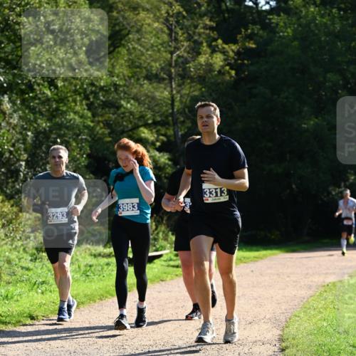 27.09.2026 - 35. Volkslauf durch das schöne Alstertal Dr. Thomas Lammeyer http://msf.ph/oto/10572359 27.09.2026 11:23:25 Laufen 3983, 3293, 3313 meine-sportfotos.de
