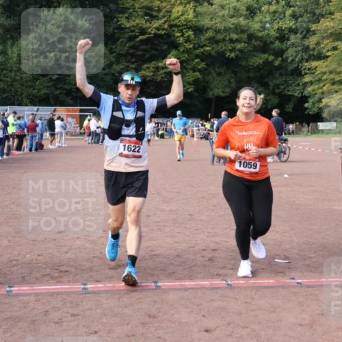 27.09.2026 - 35. Volkslauf durch das schöne Alstertal Strokosch-Dieckow http://msf.ph/oto/10572385 27.09.2026 12:21:44 Ziel 1059, 1622, 2025 meine-sportfotos.de
