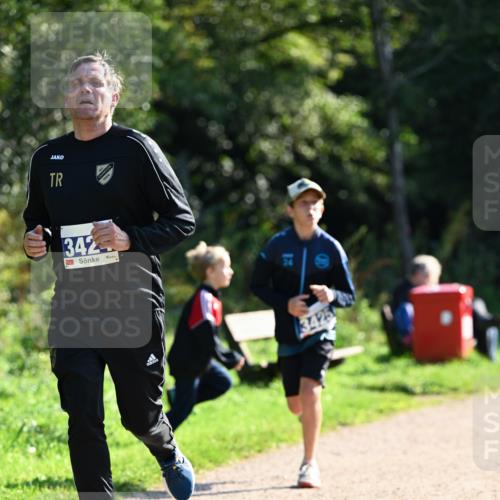 27.09.2026 - 35. Volkslauf durch das schöne Alstertal Dr. Thomas Lammeyer http://msf.ph/oto/10572482 27.09.2026 11:23:47 Laufen 342, 3425 meine-sportfotos.de