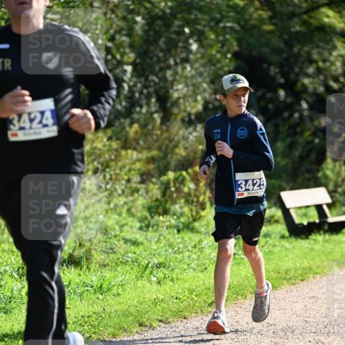 27.09.2026 - 35. Volkslauf durch das schöne Alstertal Dr. Thomas Lammeyer http://msf.ph/oto/10572486 27.09.2026 11:23:48 Laufen 3424, 2125, 24, 3425 meine-sportfotos.de