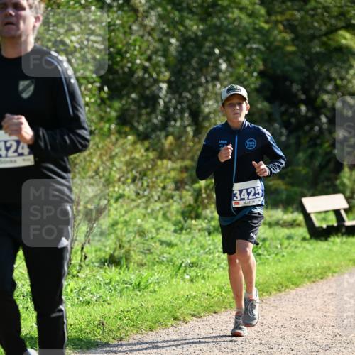 27.09.2026 - 35. Volkslauf durch das schöne Alstertal Dr. Thomas Lammeyer http://msf.ph/oto/10572489 27.09.2026 11:23:49 Laufen 424, 3425 meine-sportfotos.de