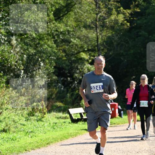 27.09.2026 - 35. Volkslauf durch das schöne Alstertal Dr. Thomas Lammeyer http://msf.ph/oto/10572724 27.09.2026 11:24:41 Laufen 3241, 4199 meine-sportfotos.de